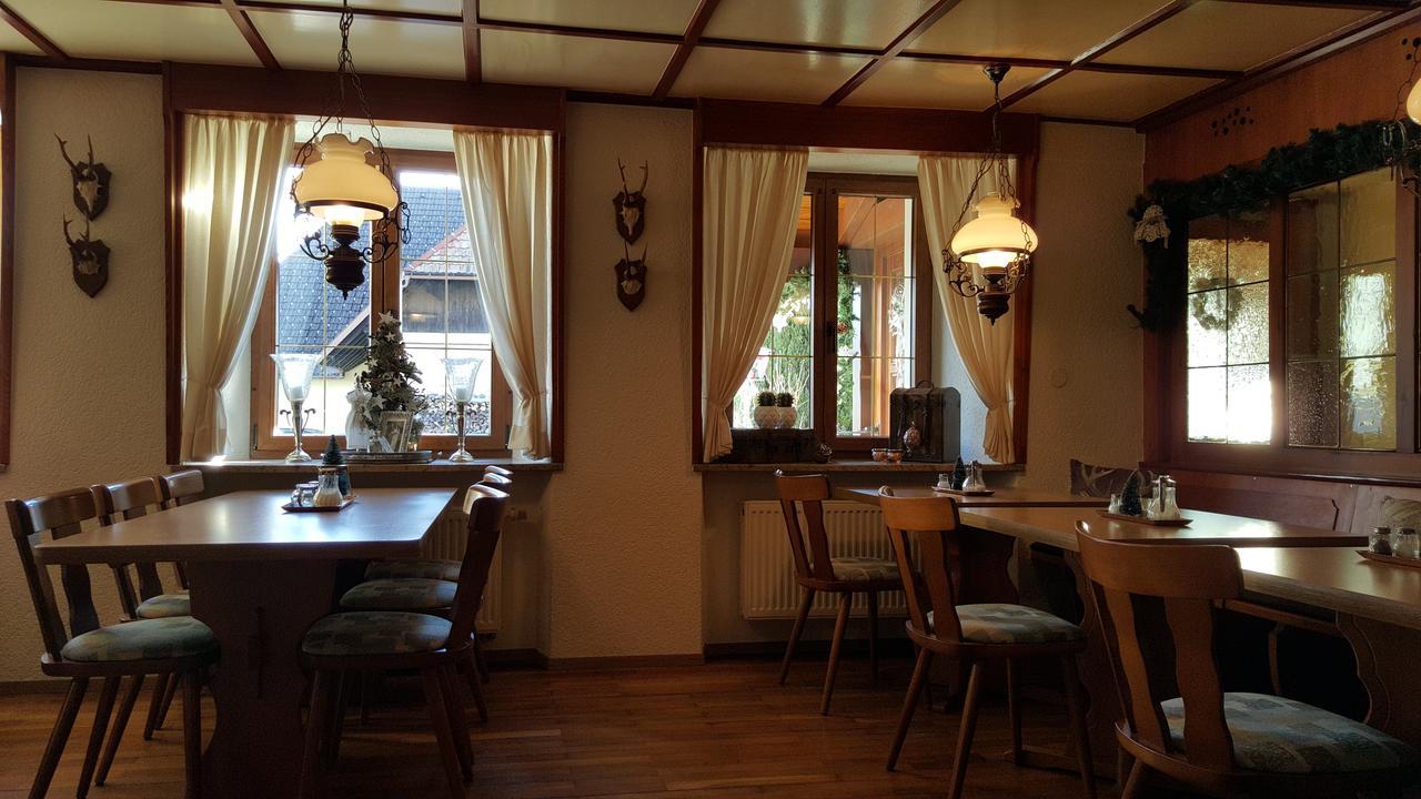 Hotel Gasthof Zum Hirschen à Strittmatt Extérieur photo